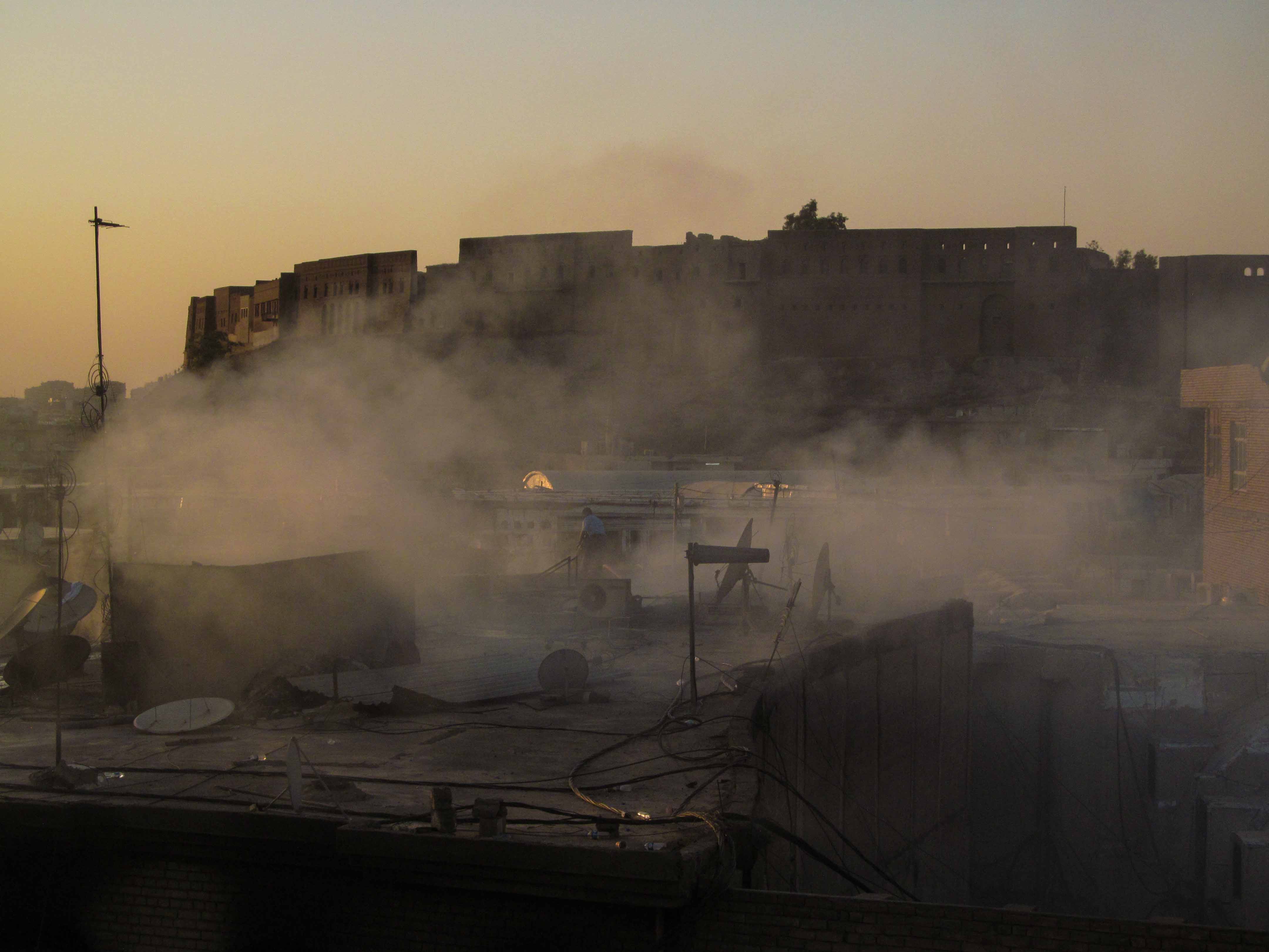 PHOTOS: Firefighters extinguish blaze in Erbil's old market 